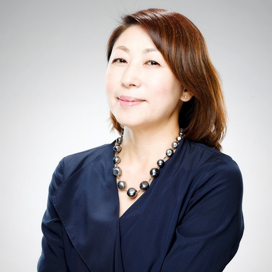 小木曽 麻里 氏
